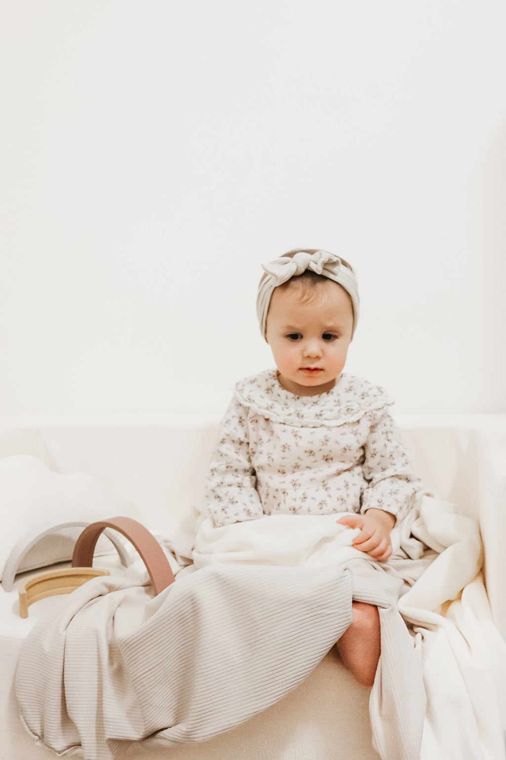 Little Mae & Co. Oat Ribbed Toddler Blanket in - photo