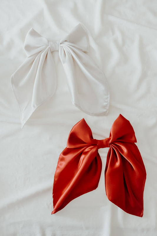 Ivorie Holiday Luxury Large Bow Clip in - photo