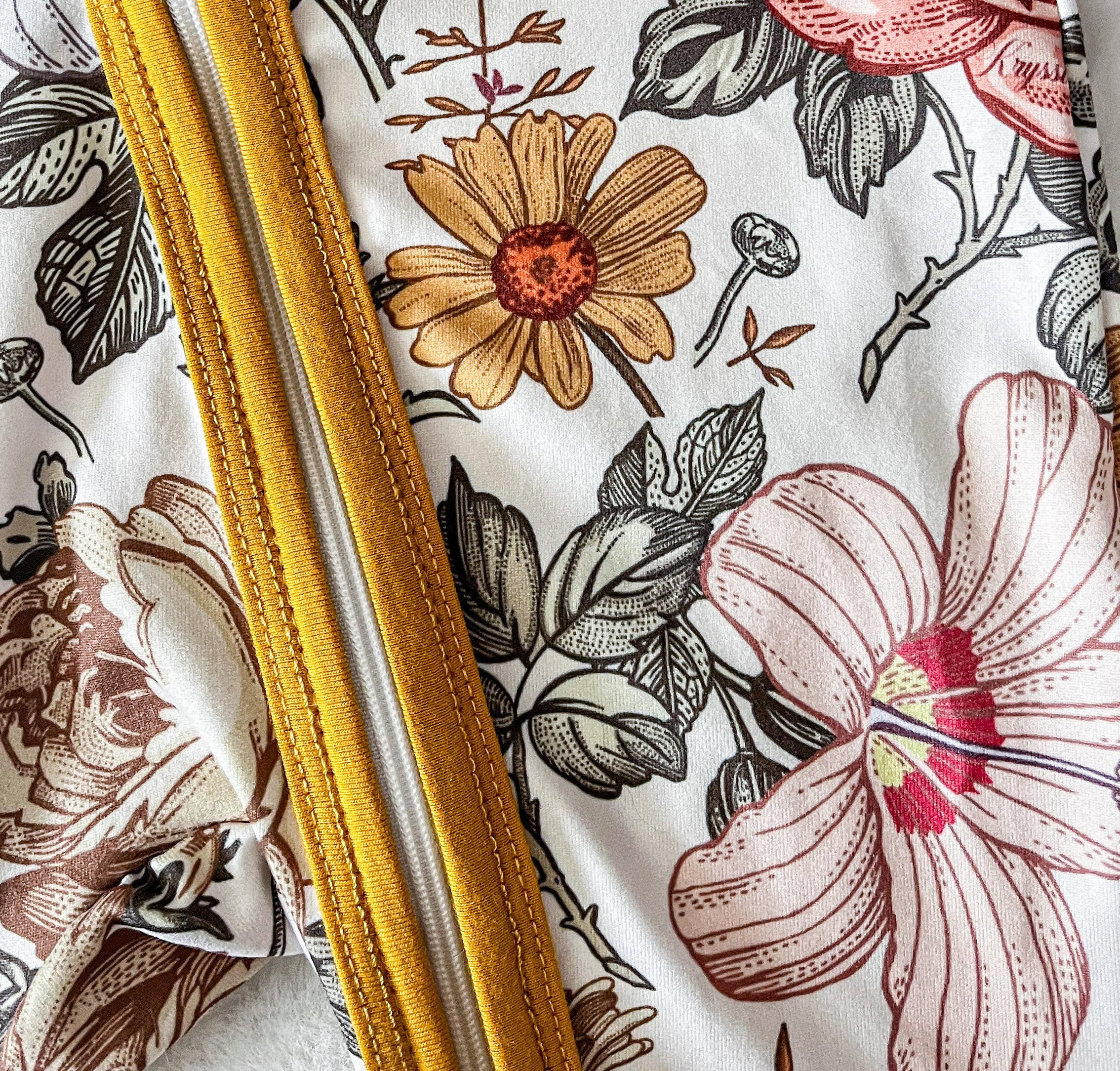 Sleeper Floral Melody in - photo