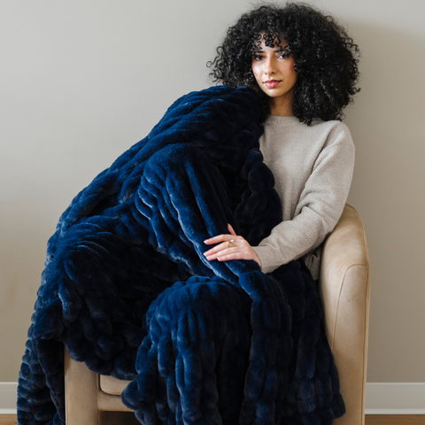 Saranoni Double Ruched XL Faux Fur XL Throw Blankets -