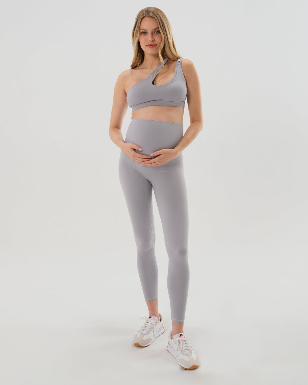 AXK CORE Classic Maternity Legging in Light Gray - photo
