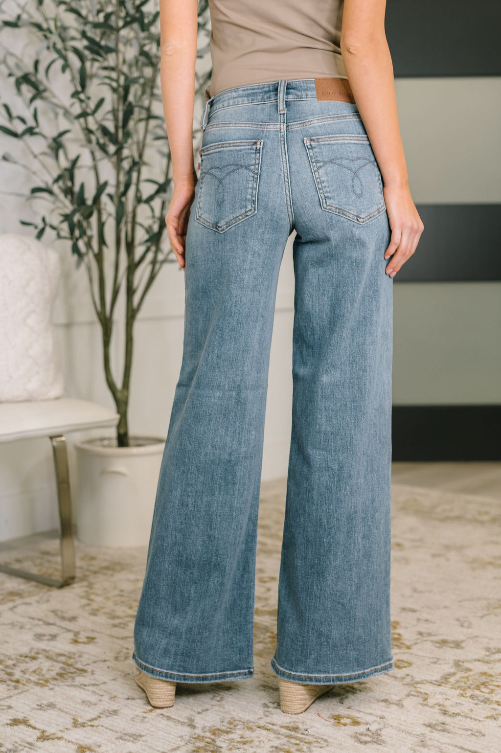 Adrian Mid Rise Retro Wide Leg in - Womens photo