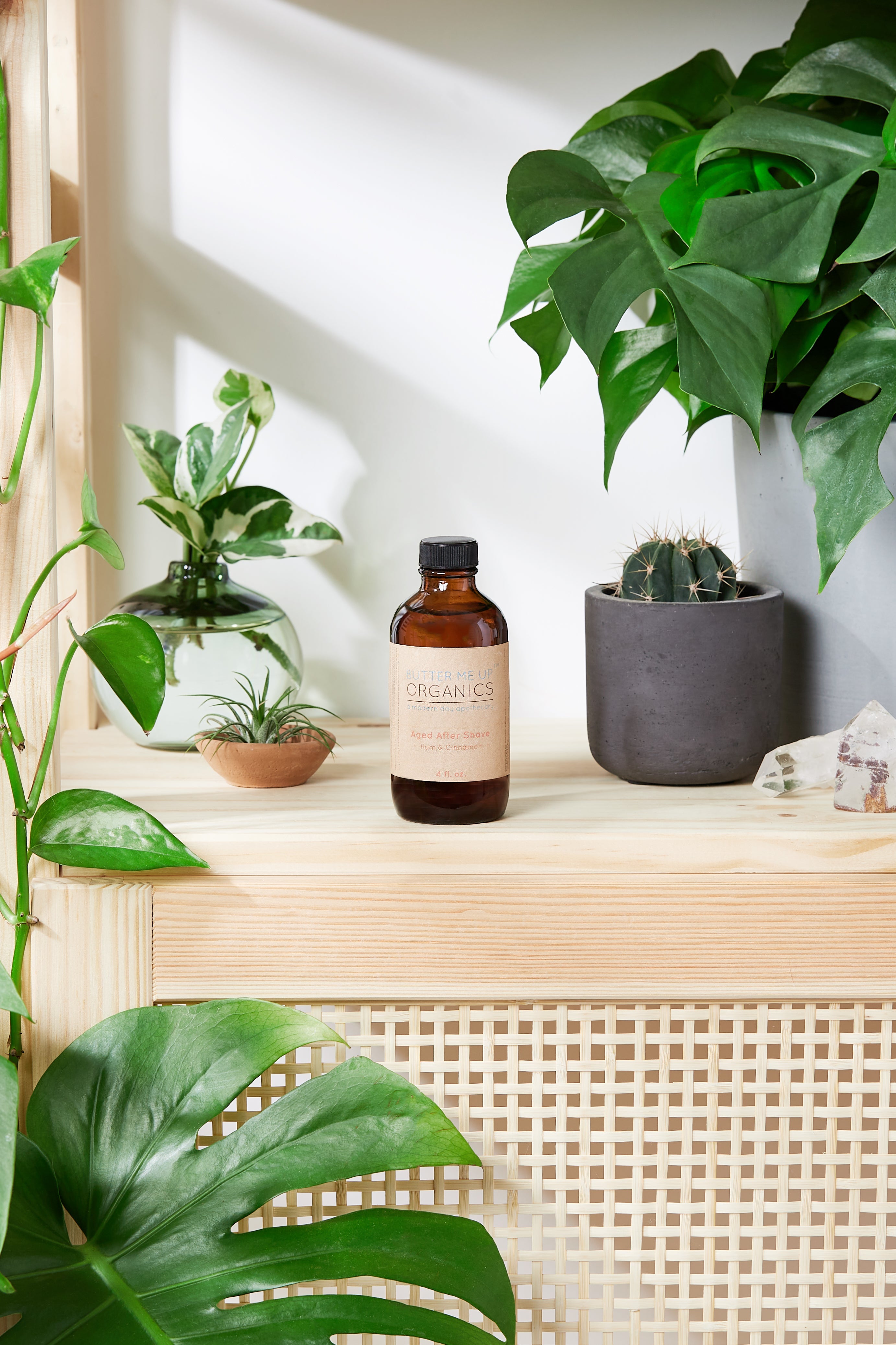 Natural Aged After Shave / Cologne Organic Bay Woodsy / Men’s Natural Organic After Shave in - Face photo