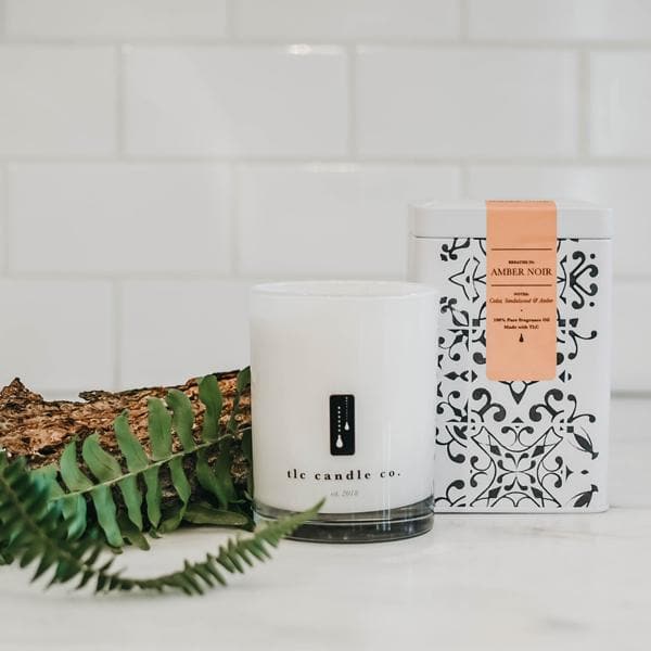 Amber Noir - Sandalwood Soy Candle in - Soy Candle photo