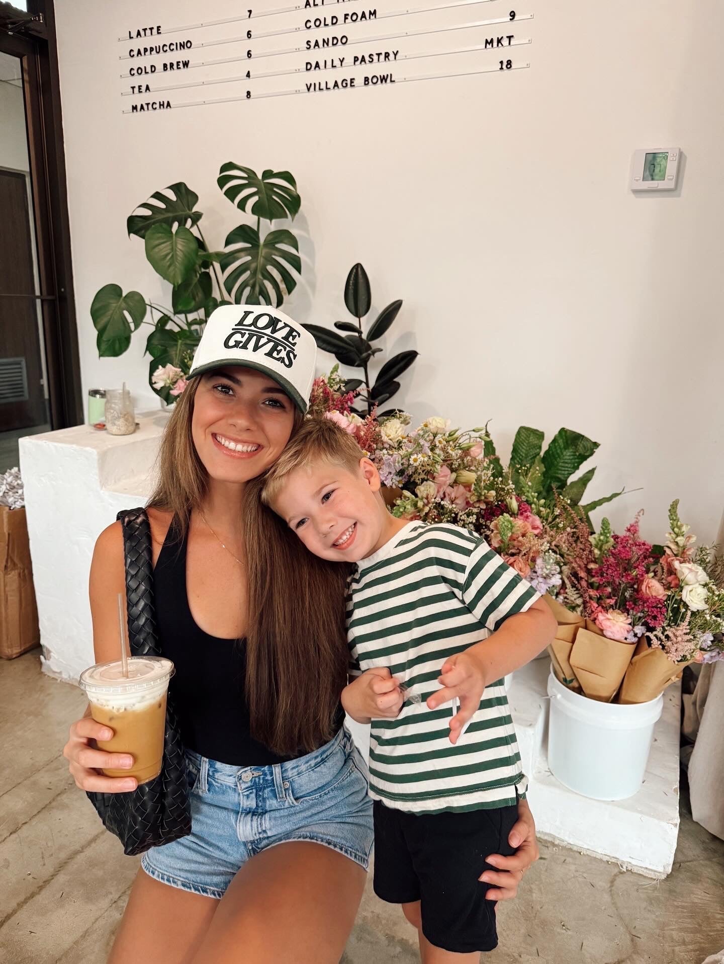 LOVE GIVES Hat in - Merch photo