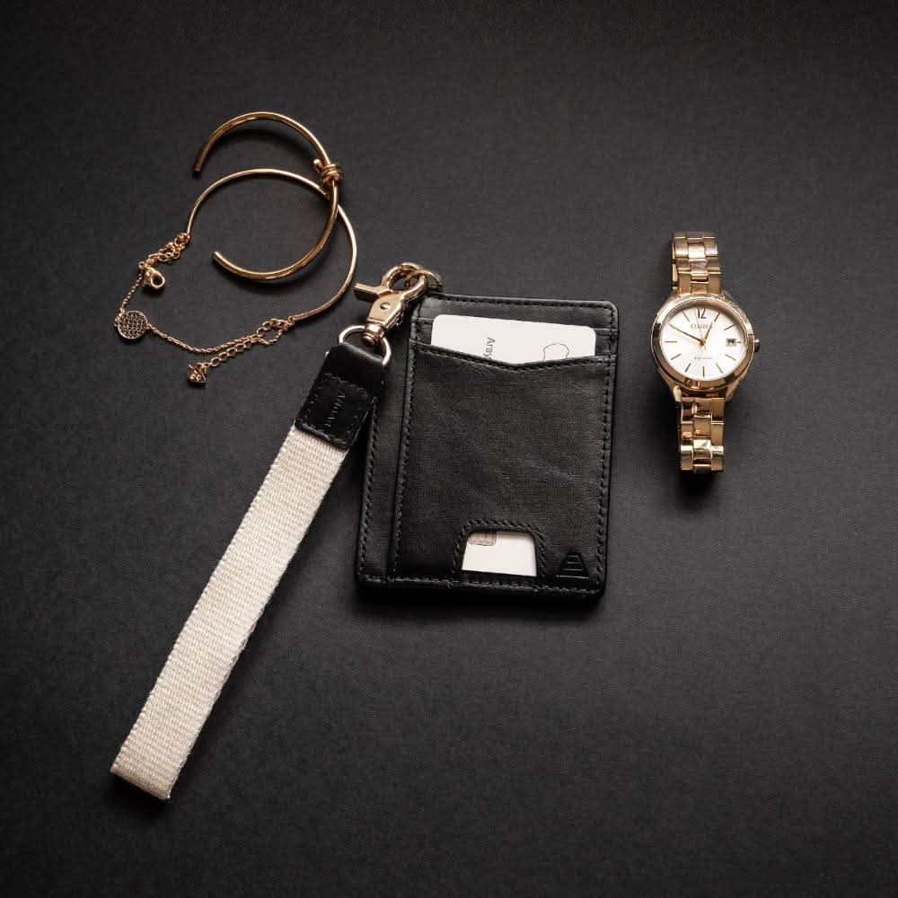 The Tether in - Goods photo