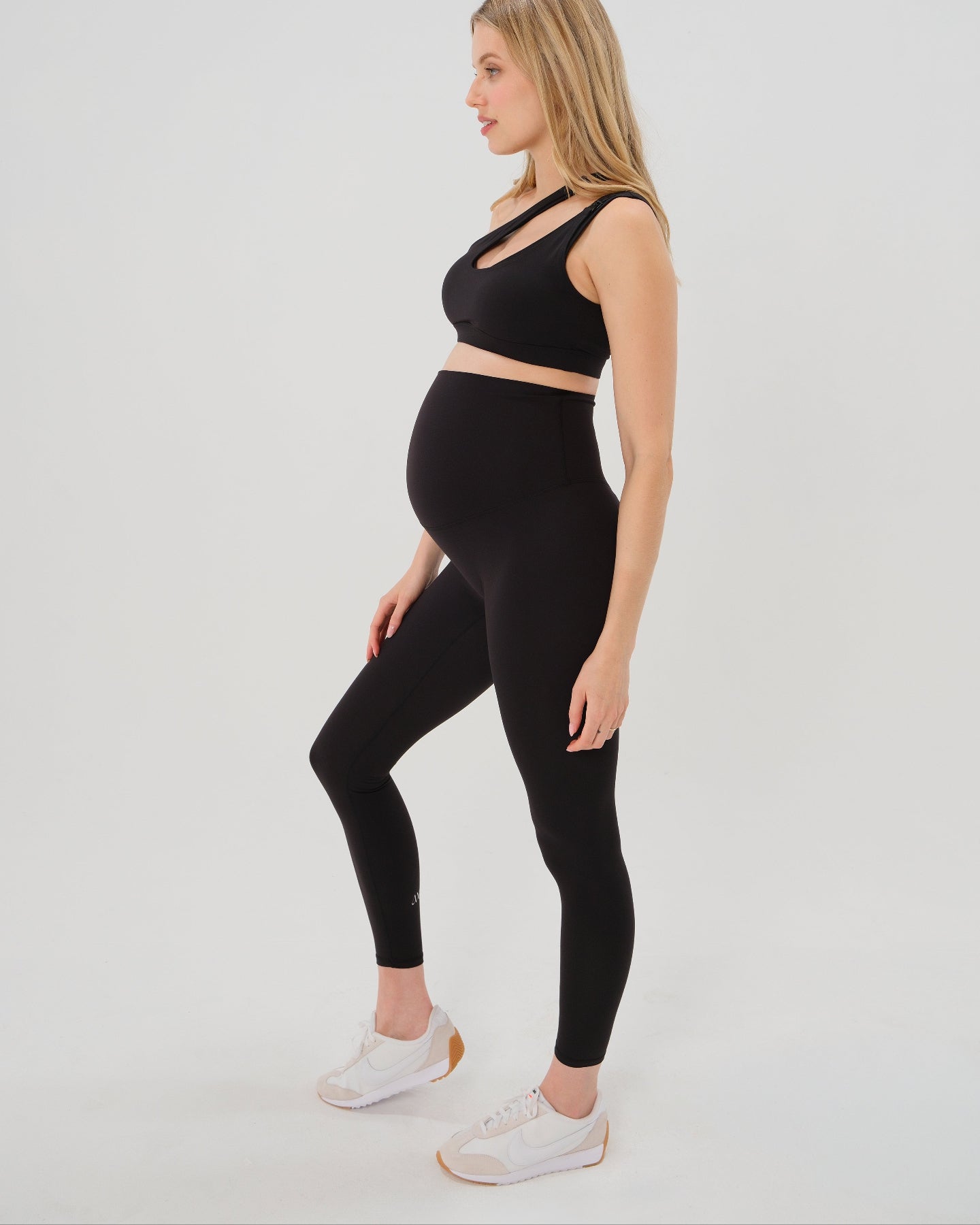 AXK CORE Classic Maternity Legging in - photo