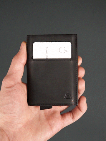 Andar The Pilot in - Wallets photo