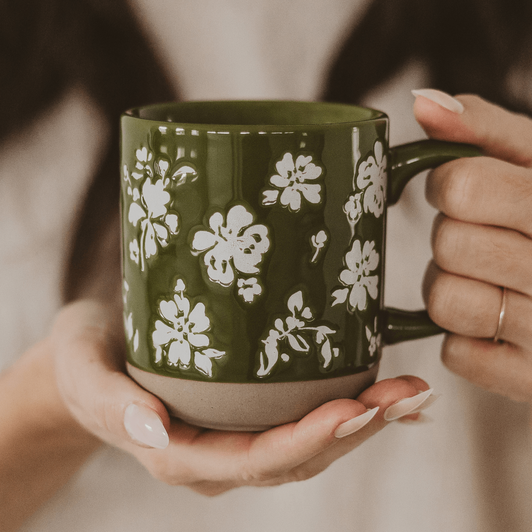 Green Floral 14oz. Stoneware Coffee Mug - SwagglyLife Home & Fashion