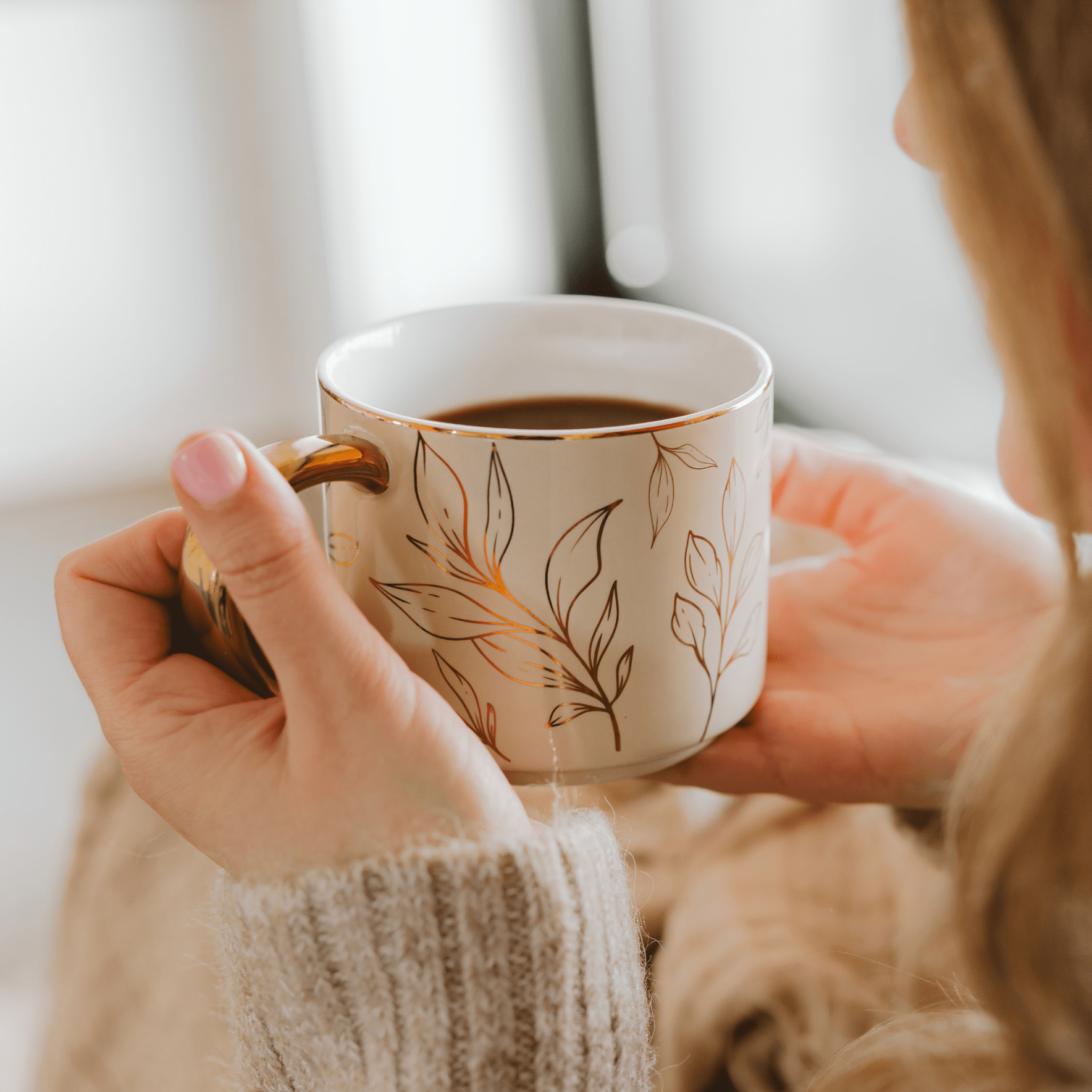 Gold Leaves 14oz. Gold Handle Coffee Mug - SwagglyLife Home & Fashion