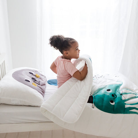 Jellyfish Toddler Comforter in - Toddler Comforter photo