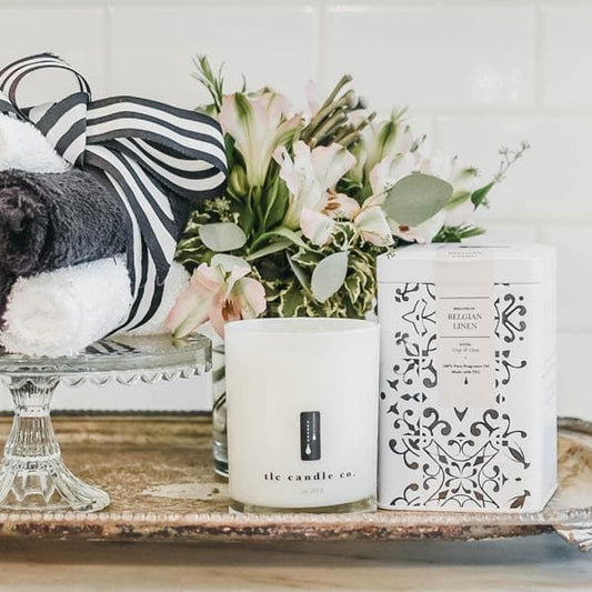Belgian Linen - Fresh Linen Soy Candle in - Soy Candle photo