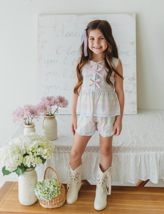 Taffy Plaid Shorts Set in - Outfit Sets photo