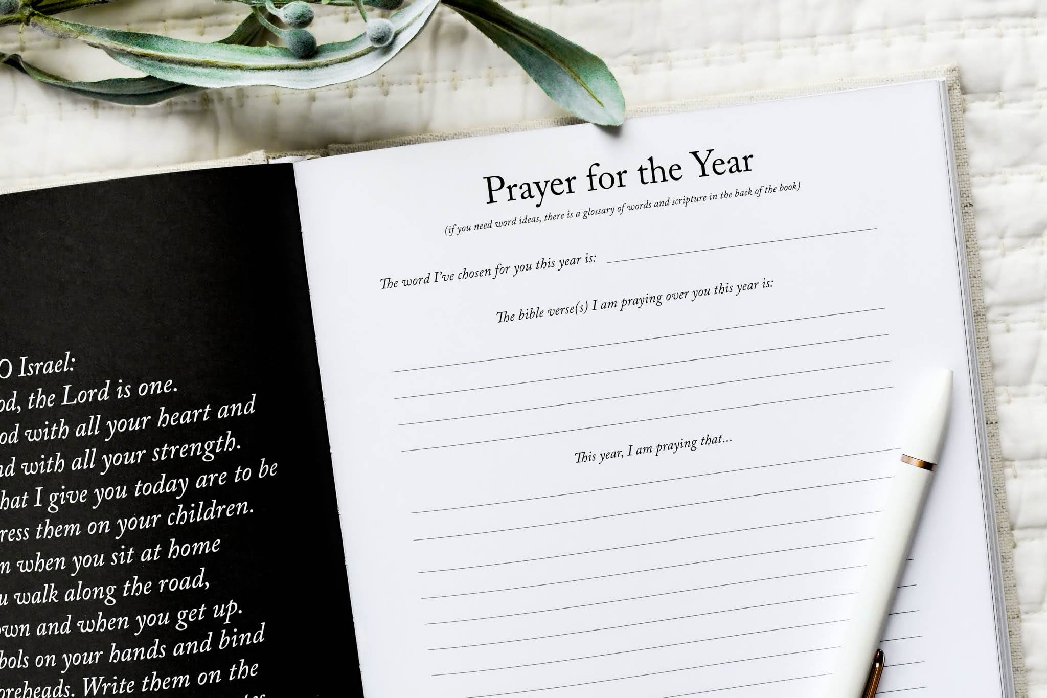 Duncan & Stone Dear Daughter: A Childhood Prayer Journal in - Journal photo