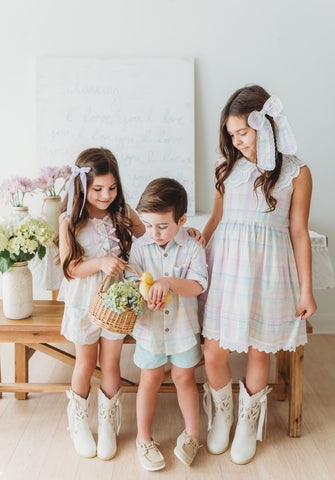 Taffy Plaid Shorts Set in - Outfit Sets photo