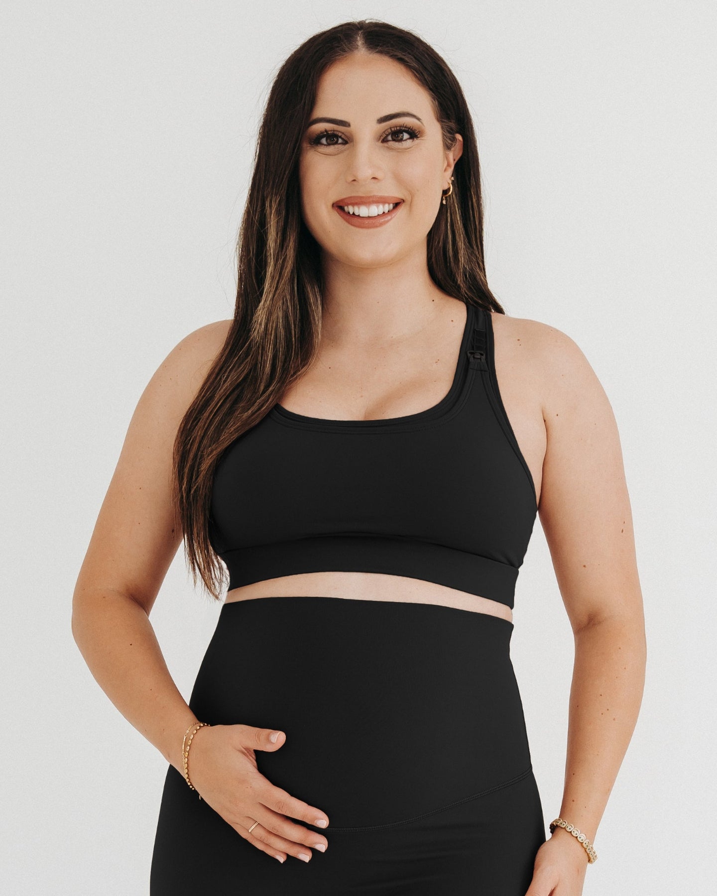 AXK CORE Full Support Nursing Bra in Black - photo