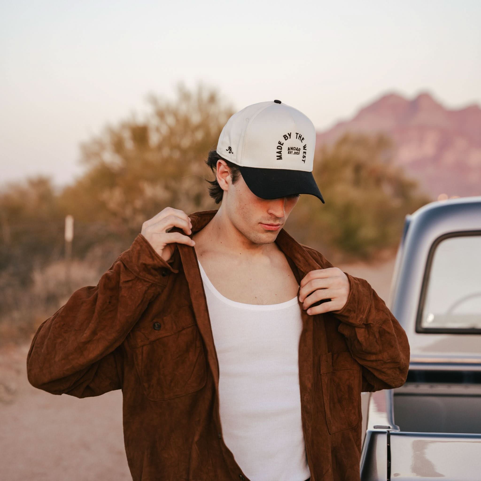 The Horseshoe Hat in - Goods photo