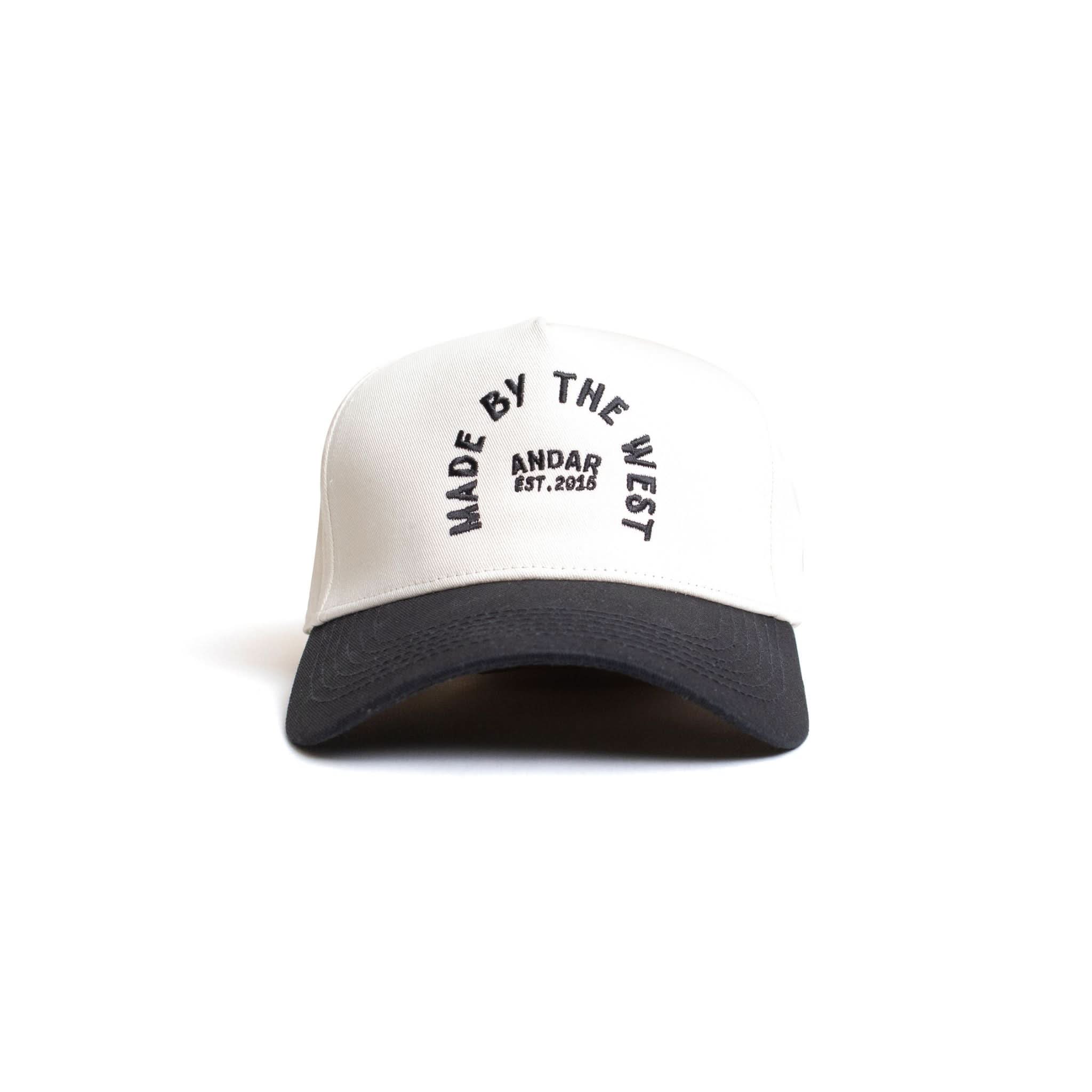 The Horseshoe Hat in Black - Goods photo