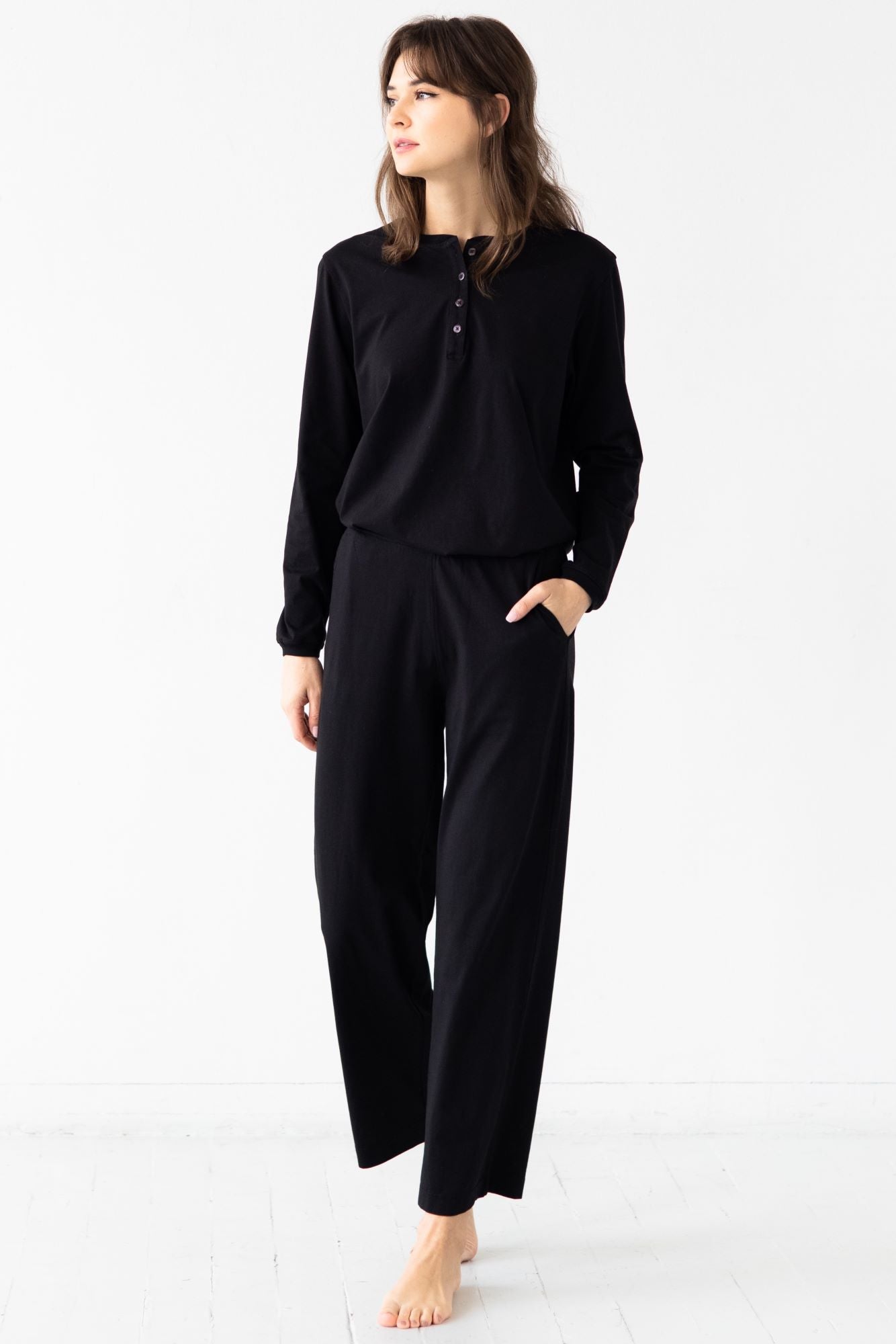 Straight Leg Pants in Pima Cotton in - PANTS photo