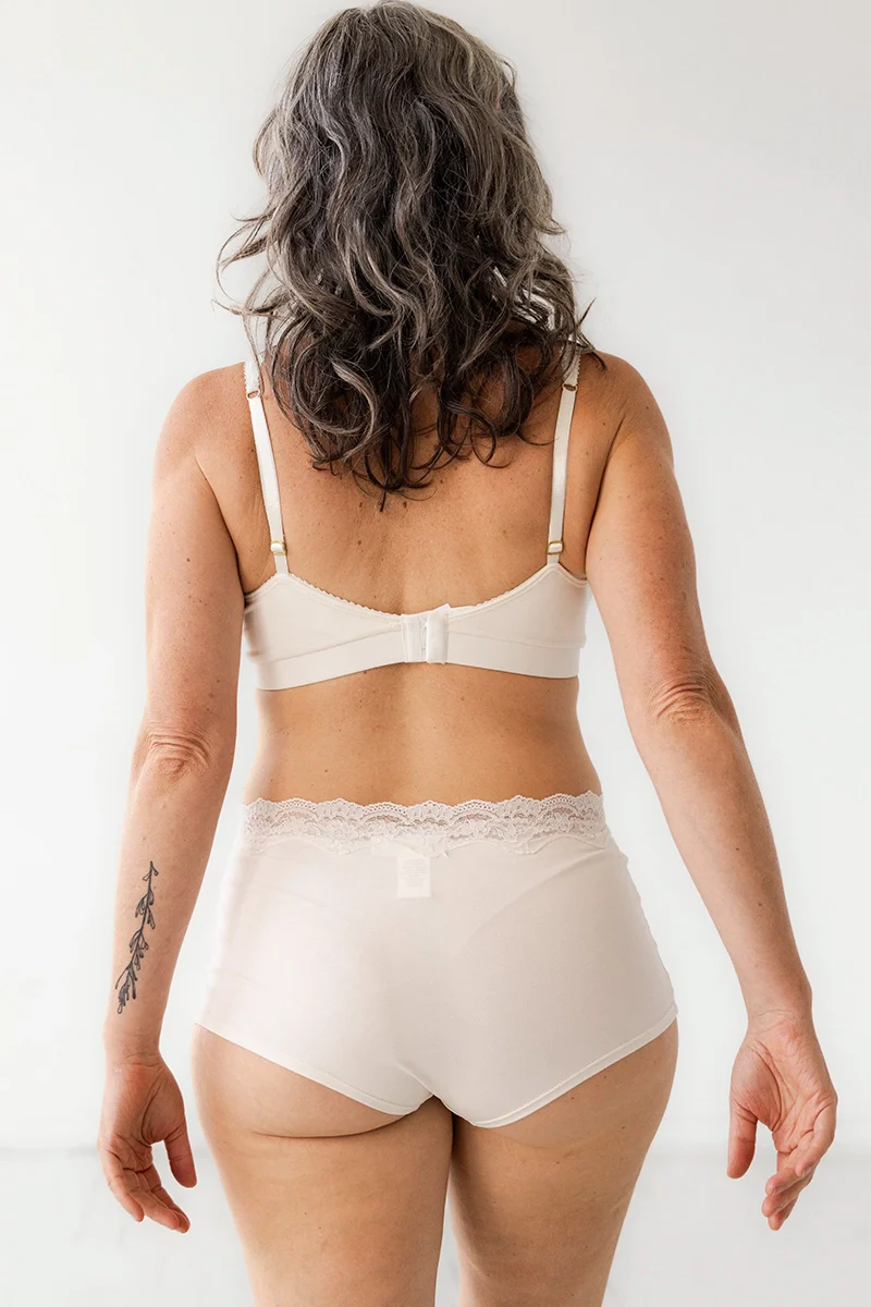 Salua Highwaisted Panty with Lace Edge in - PANTY photo
