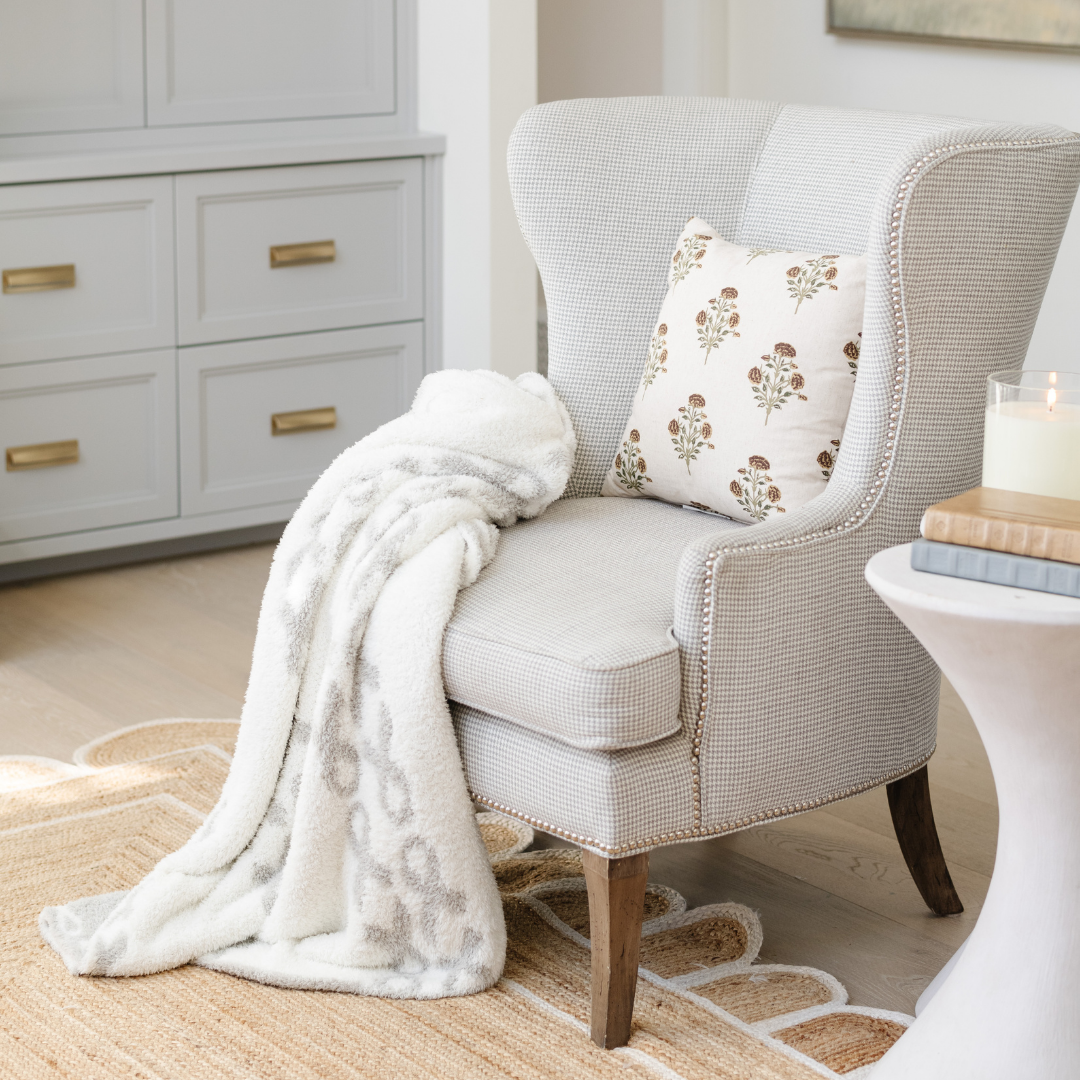 DOUBLE-LAYER BAMBONI® THROW BLANKETS in - photo