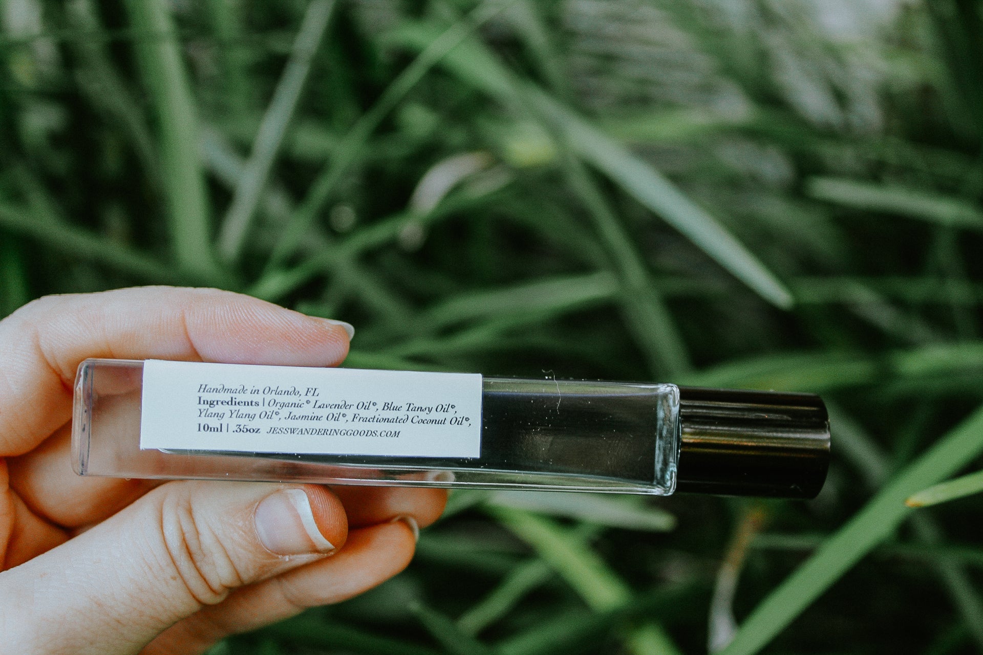 Blue Flower Perfume Roller in - Perfume photo
