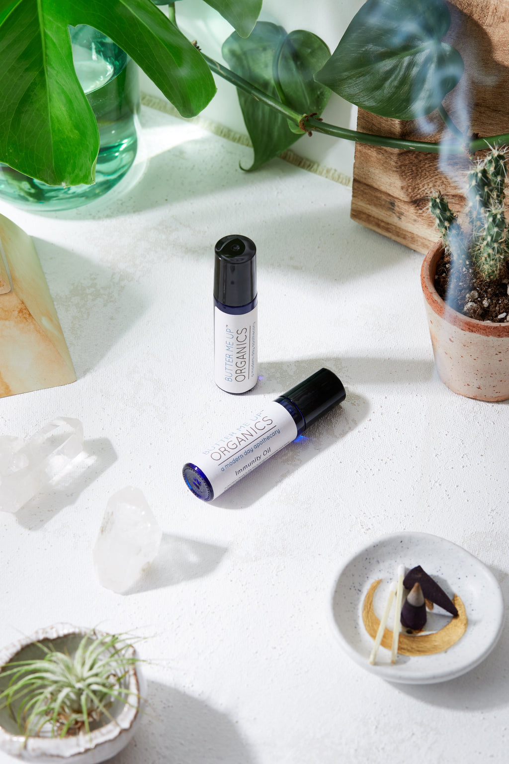 Organic Caffeinated Under Eye Serum / Under Eye Repair / Dark Circles / Puffiness / Fine Lines / Butter Me Up Organics / Caffeine in - Face photo