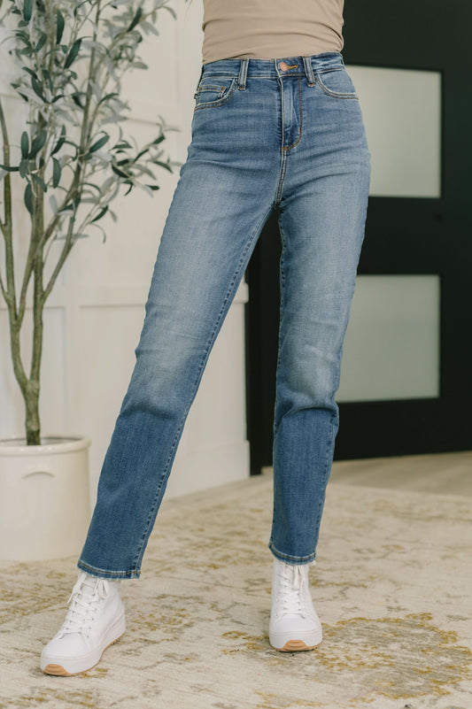 Judy Blue Izzie High Waist Straight Fit in 24W - Womens photo