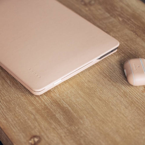 The Helm in - Cases photo