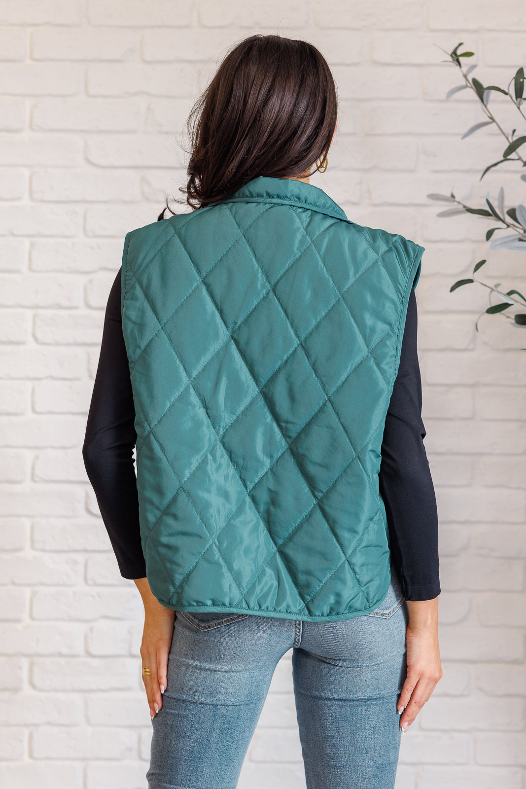 Layering Queen Quilted Puffer Vest in Hunter Green in - Layers photo