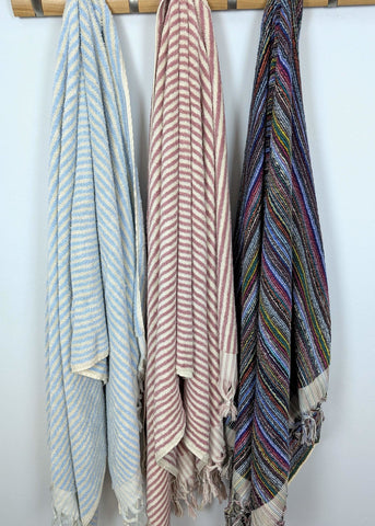 Linea Collection – Oversized Turkish Cotton Bath Towel with Tonal Stripes and Tassels - SwagglyLife Home & Fashion