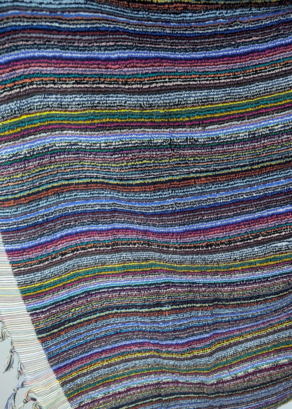 Linea Collection – Oversized Turkish Cotton Bath Towel with Tonal Stripes and Tassels - SwagglyLife Home & Fashion