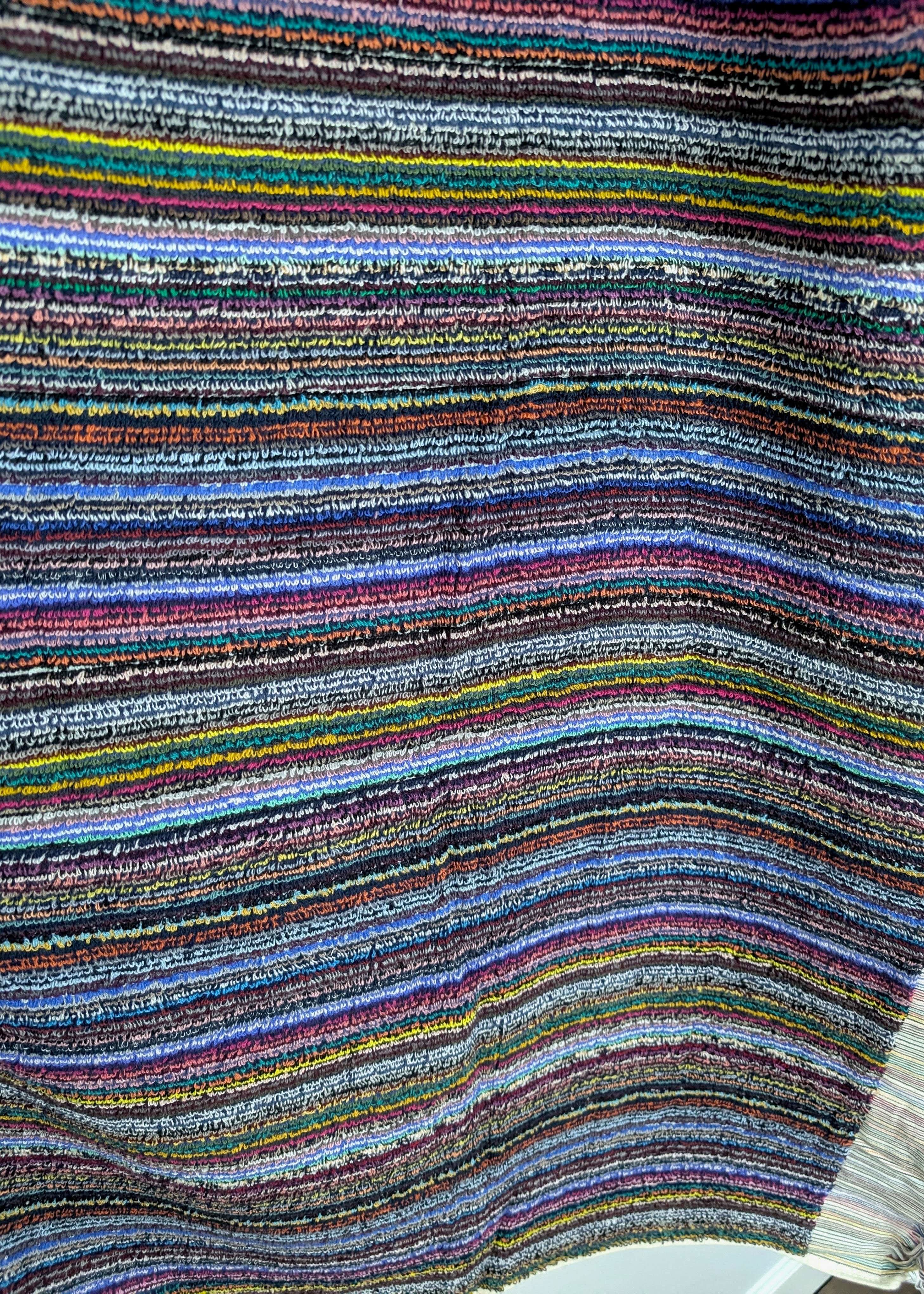 Linea Collection – Oversized Turkish Cotton Bath Towel with Tonal Stripes and Tassels - SwagglyLife Home & Fashion