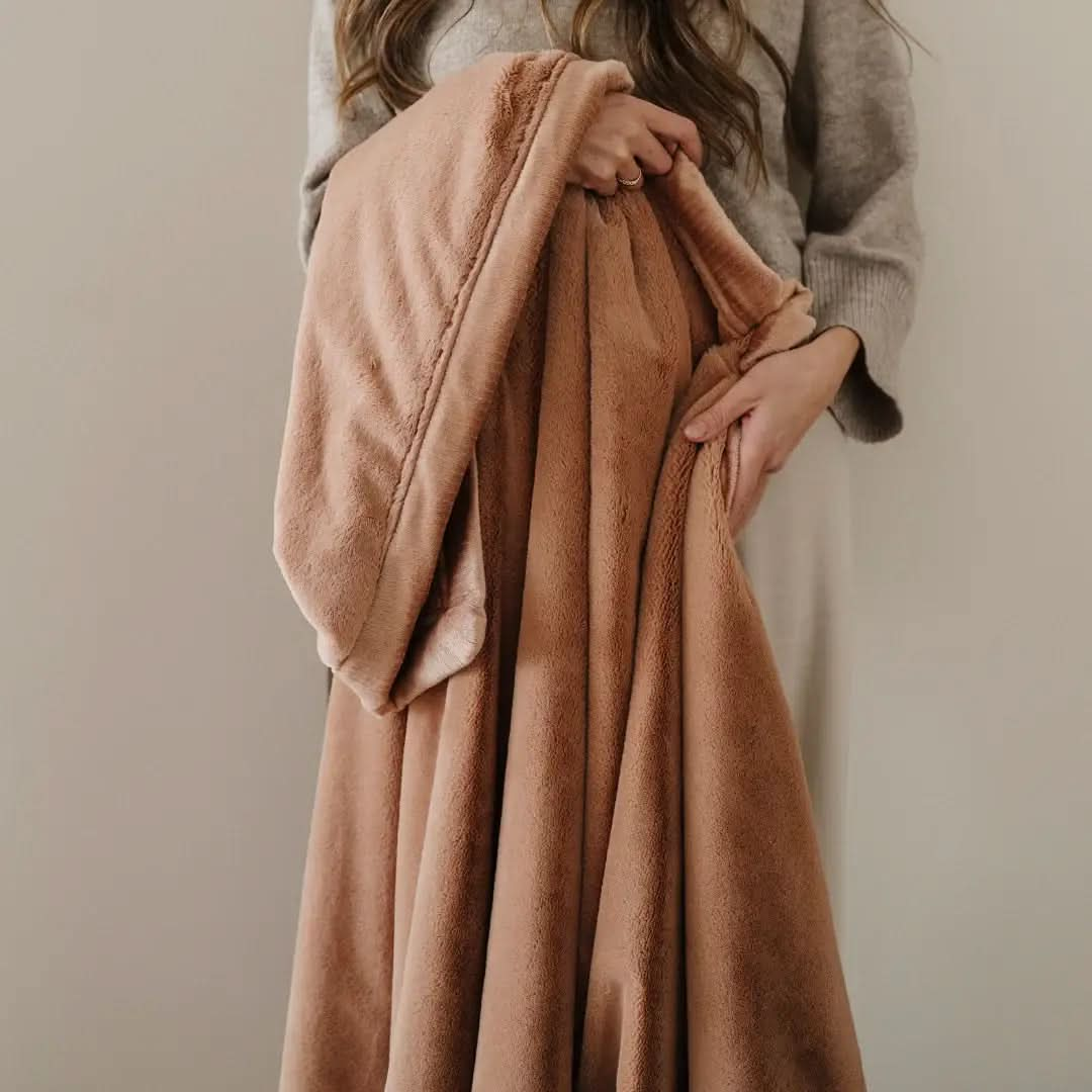 Saranoni Lush XL Blankets
