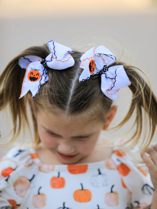 Halloween Pumpkin Hair Bows: White Ribbon Design（2PCS） -