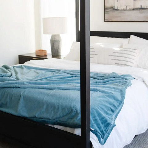 Saranoni Lush XL Blankets