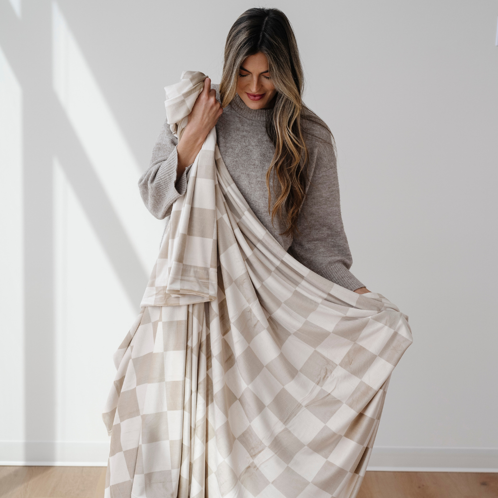 MINKY STRETCH THROW BLANKETS in - photo