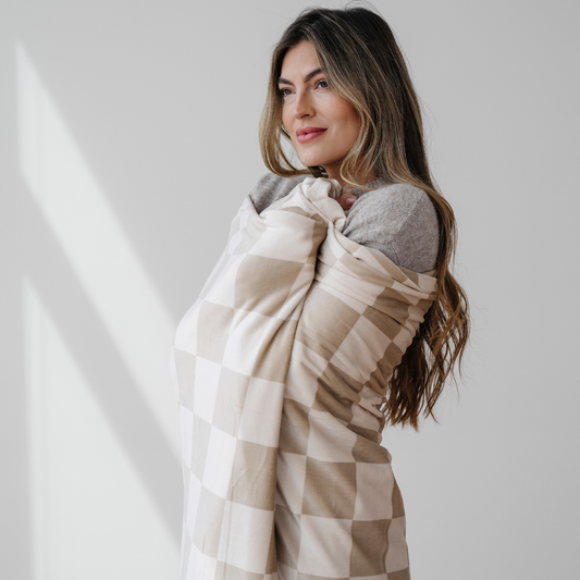 MINKY STRETCH THROW BLANKETS in Neutral Checkered - photo