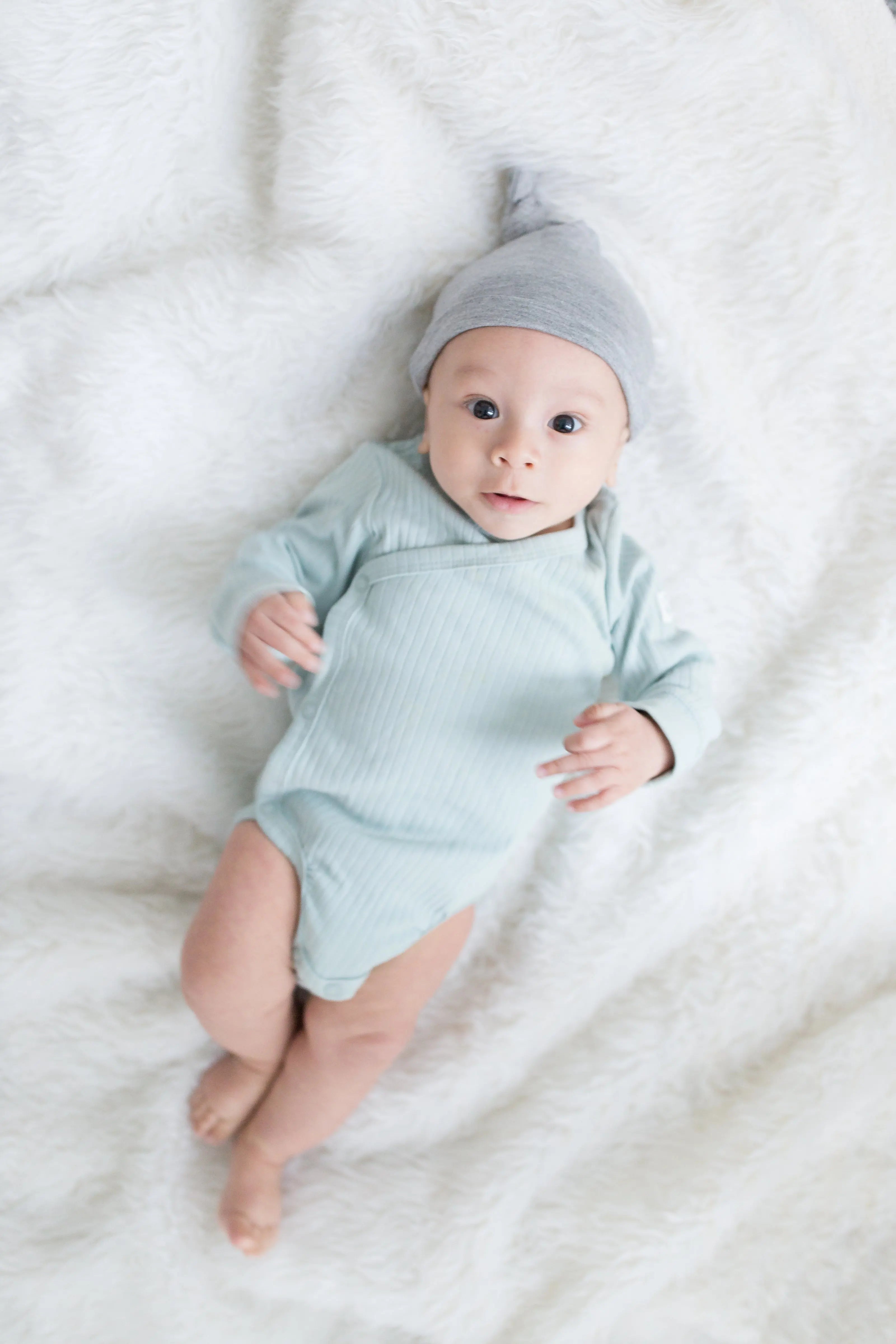 Swaddle Blanket and Hat Set - Gray in - Swaddle Blankets & Hat / Headband Sets photo