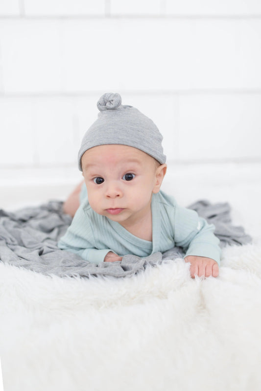 Swaddle Blanket and Hat Set - Gray in - Swaddle Blankets & Hat / Headband Sets photo