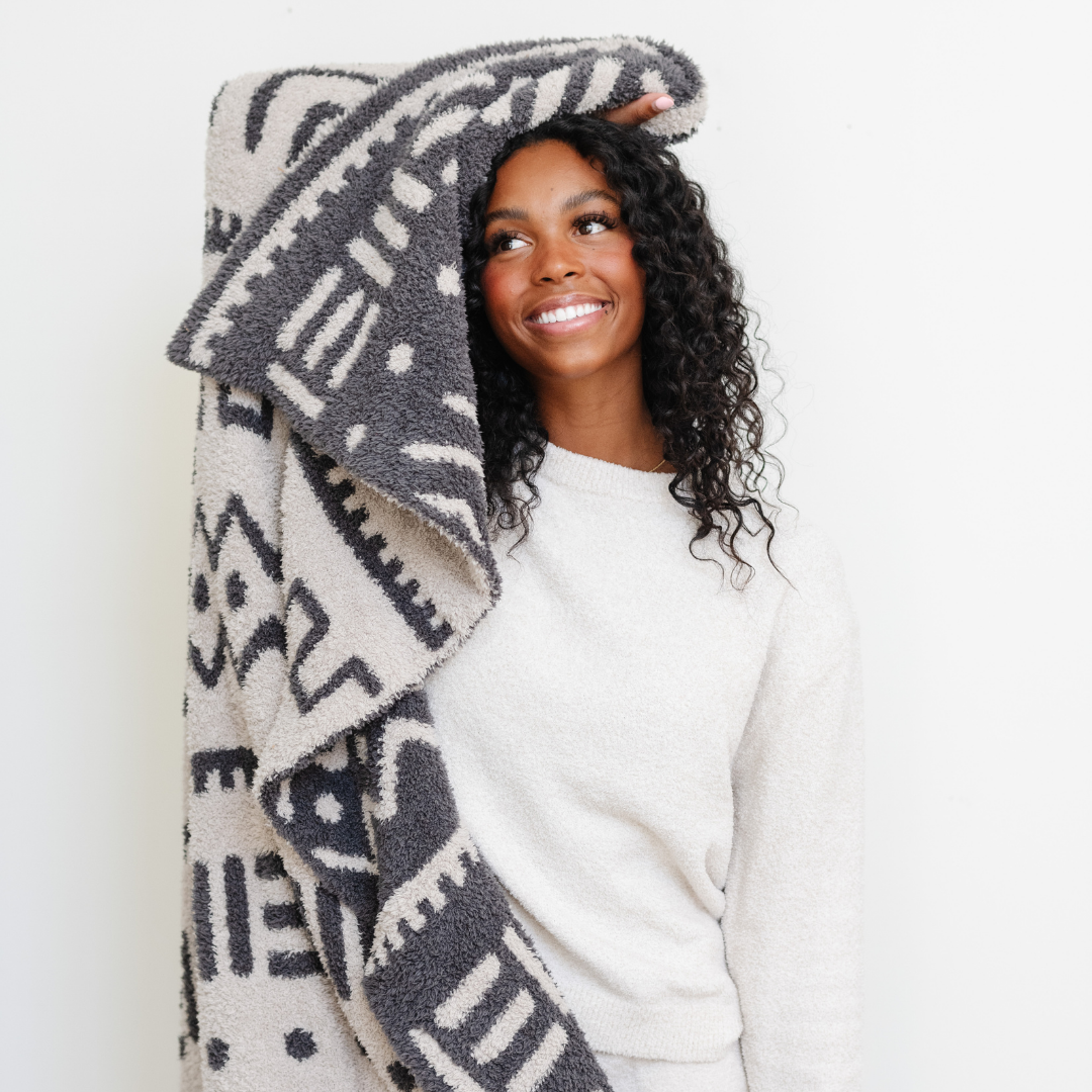 DOUBLE-LAYER BAMBONI® THROW BLANKETS in Mudcloth Double Layer - photo