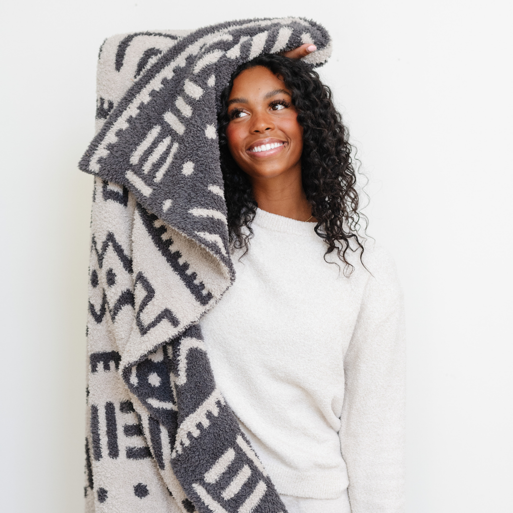 DOUBLE-LAYER BAMBONI® THROW BLANKETS in Mudcloth Double Layer - photo