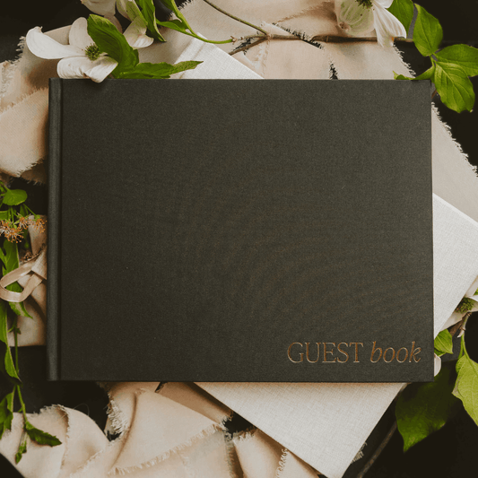 Black Guest Book in - Guestbook photo