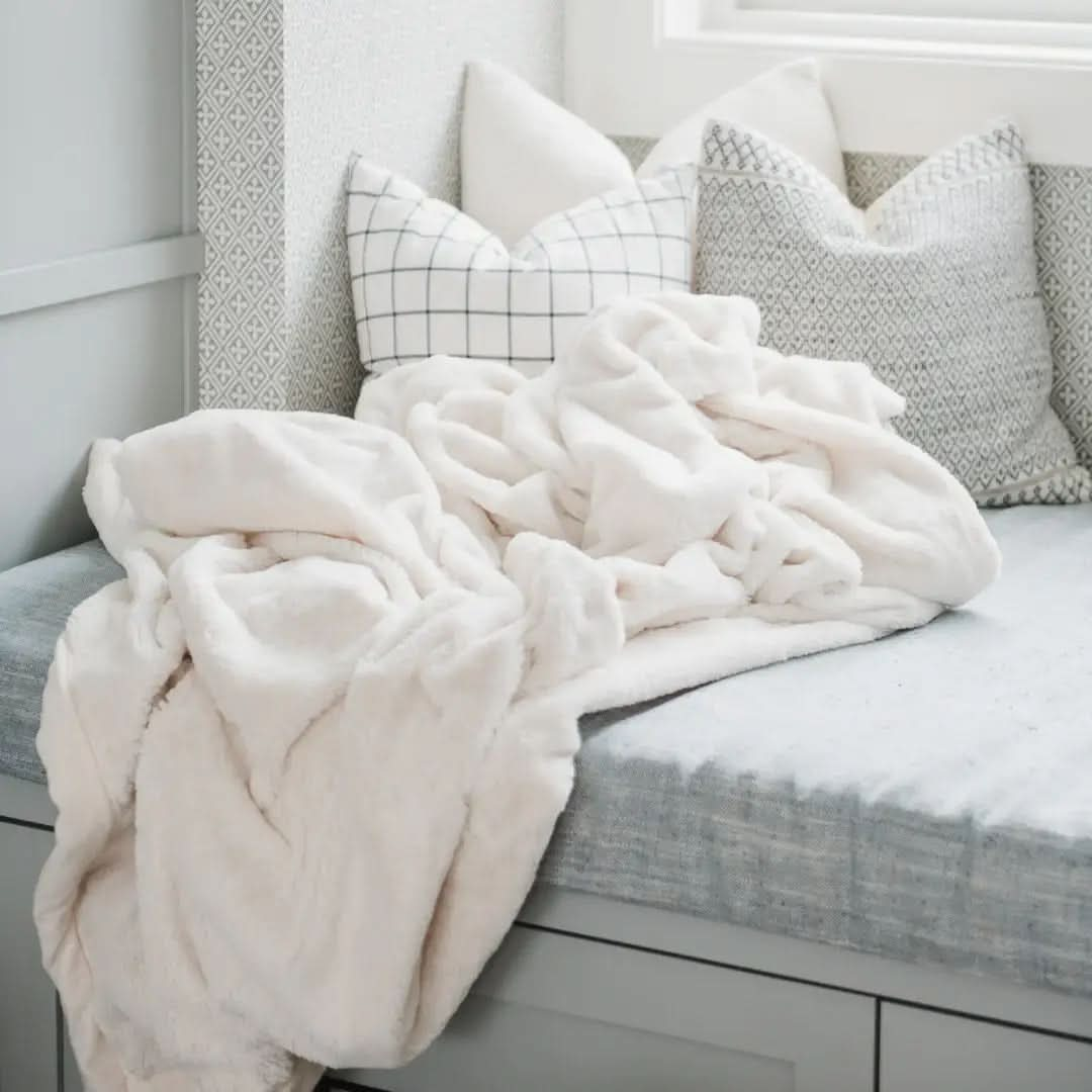 Saranoni Lush XL Blankets