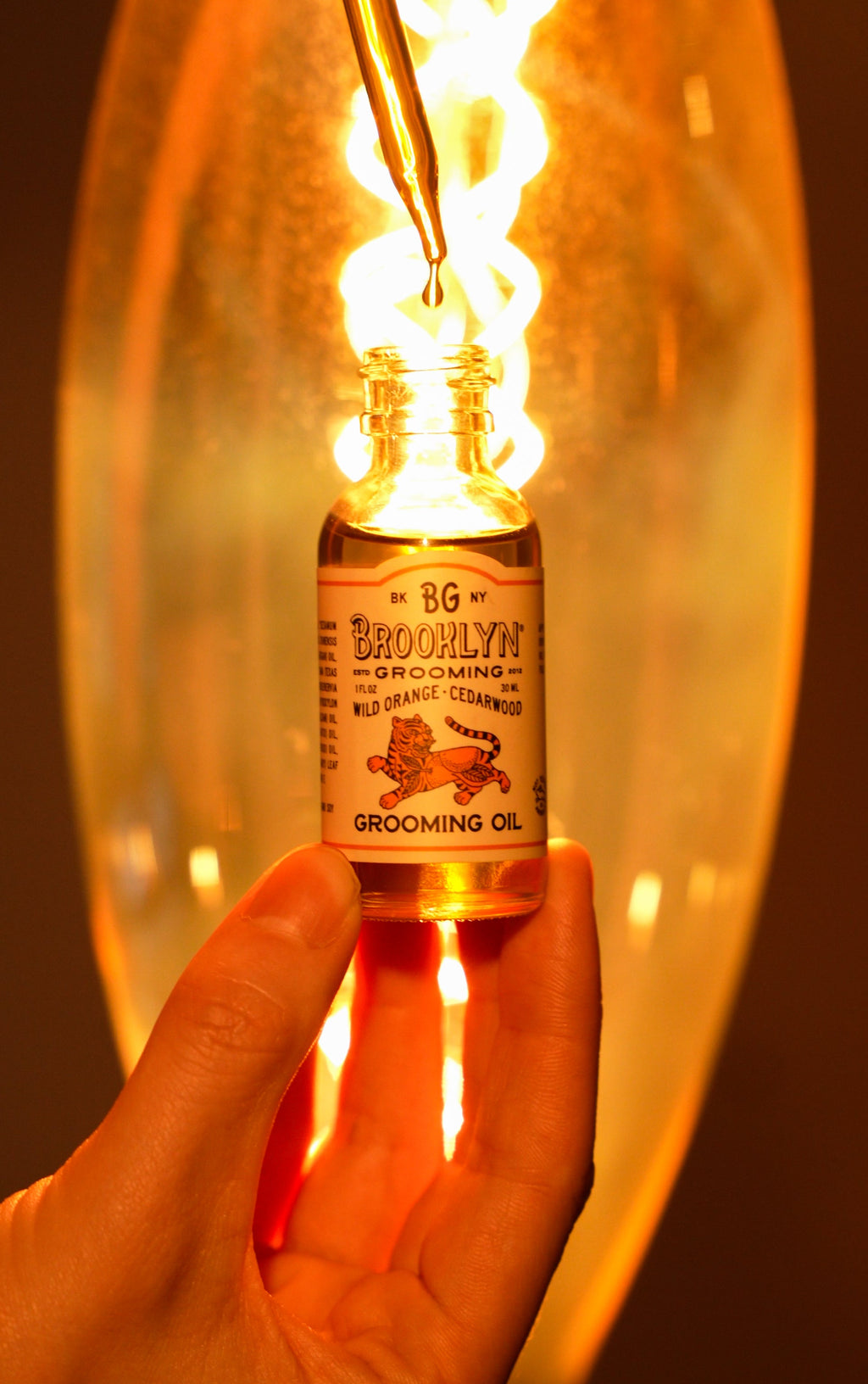 Wild orange and Cedar wood grooming oil in - Beard oil photo