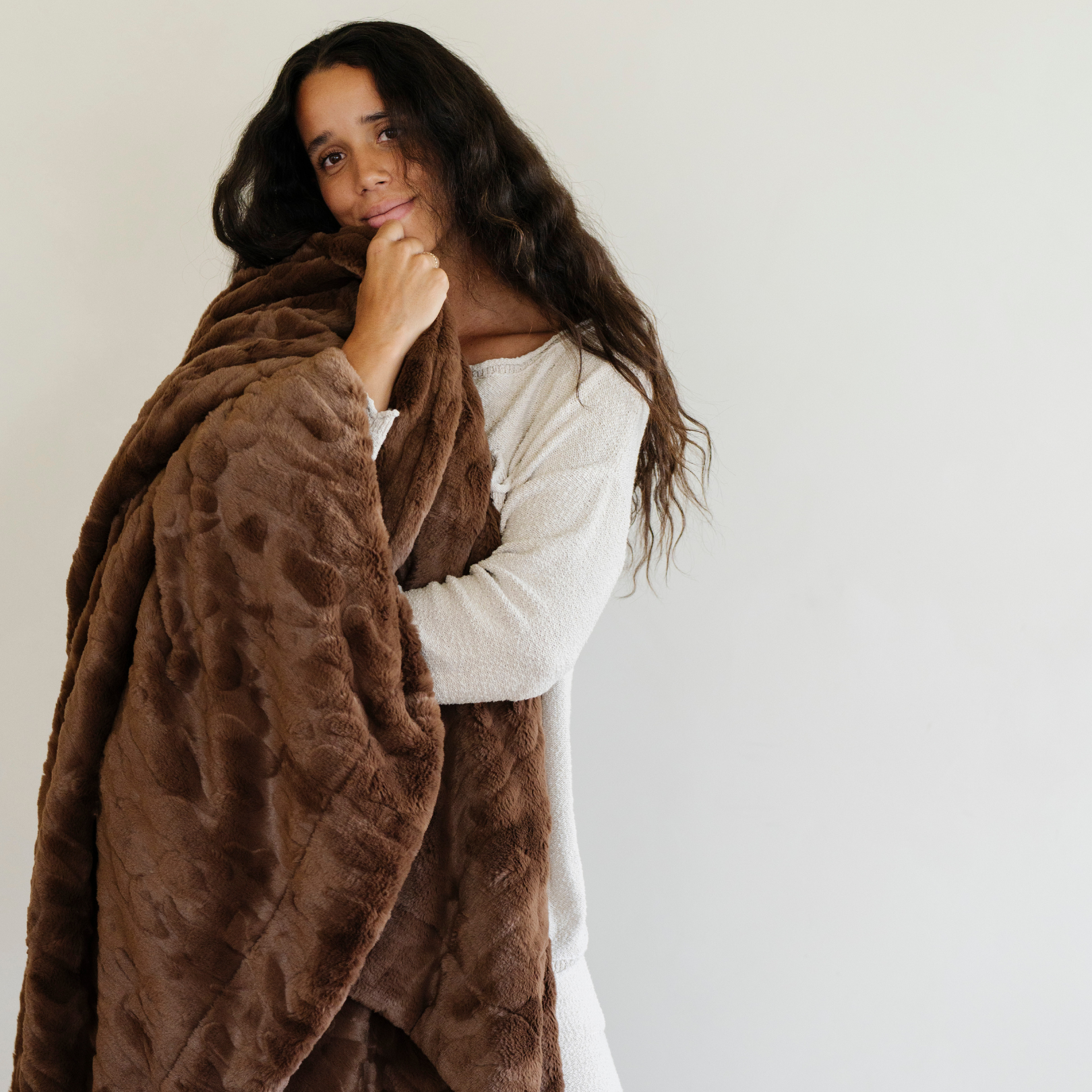 PATTERNED FAUX FUR XL THROW BLANKETS in - photo