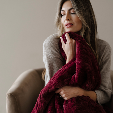 PATTERNED FAUX FUR THROW BLANKETS in - Throw Blanket photo