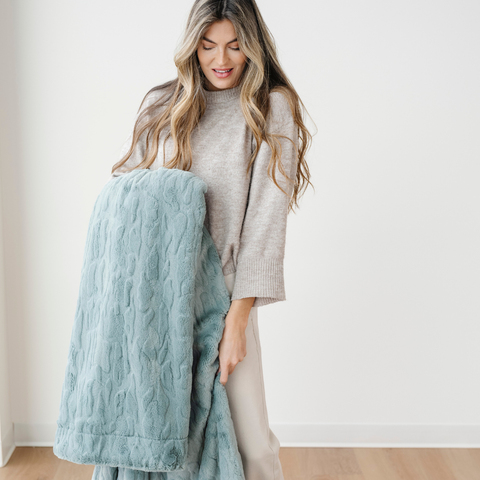 PATTERNED FAUX FUR THROW BLANKETS in - Throw Blanket photo