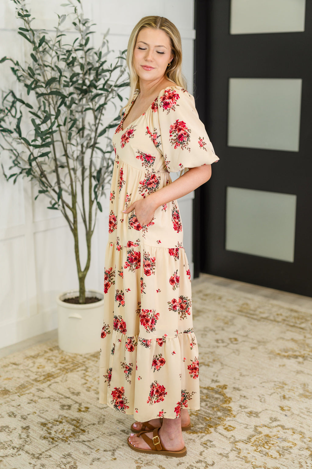 Petals & Postcards Balloon Sleeve Dress in - Womens photo