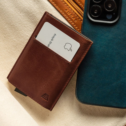 Andar The Pilot in - Wallets photo
